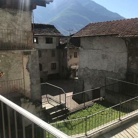 Ferienwohnung Nel Cuore Dell'Ossola Pallanzeno Exterior foto