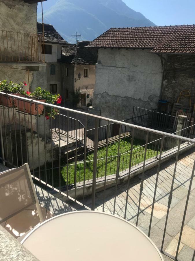 Ferienwohnung Nel Cuore Dell'Ossola Pallanzeno Exterior foto